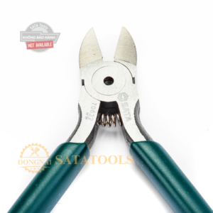 70632_ Kìm cắt mũi cong có lò xo SATA 5 inch SATA
